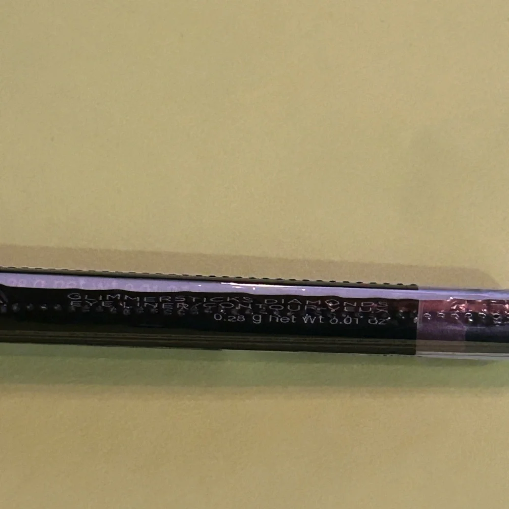 Avon True Color Eyeliner. Sugar Plum